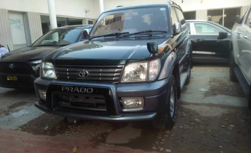 Land Cruiser Prado RZ Model 2000