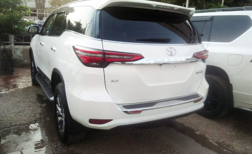 Toyota Fortuner (V) petrol Model 2021