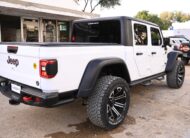 Jeep Rubicon Gladiator White