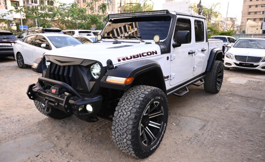 Jeep Rubicon Gladiator White