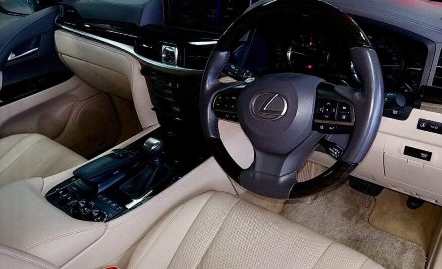 Lexus LX 570 2019