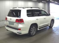 Toyota Land Cruiser ZX PearlWhite 2019