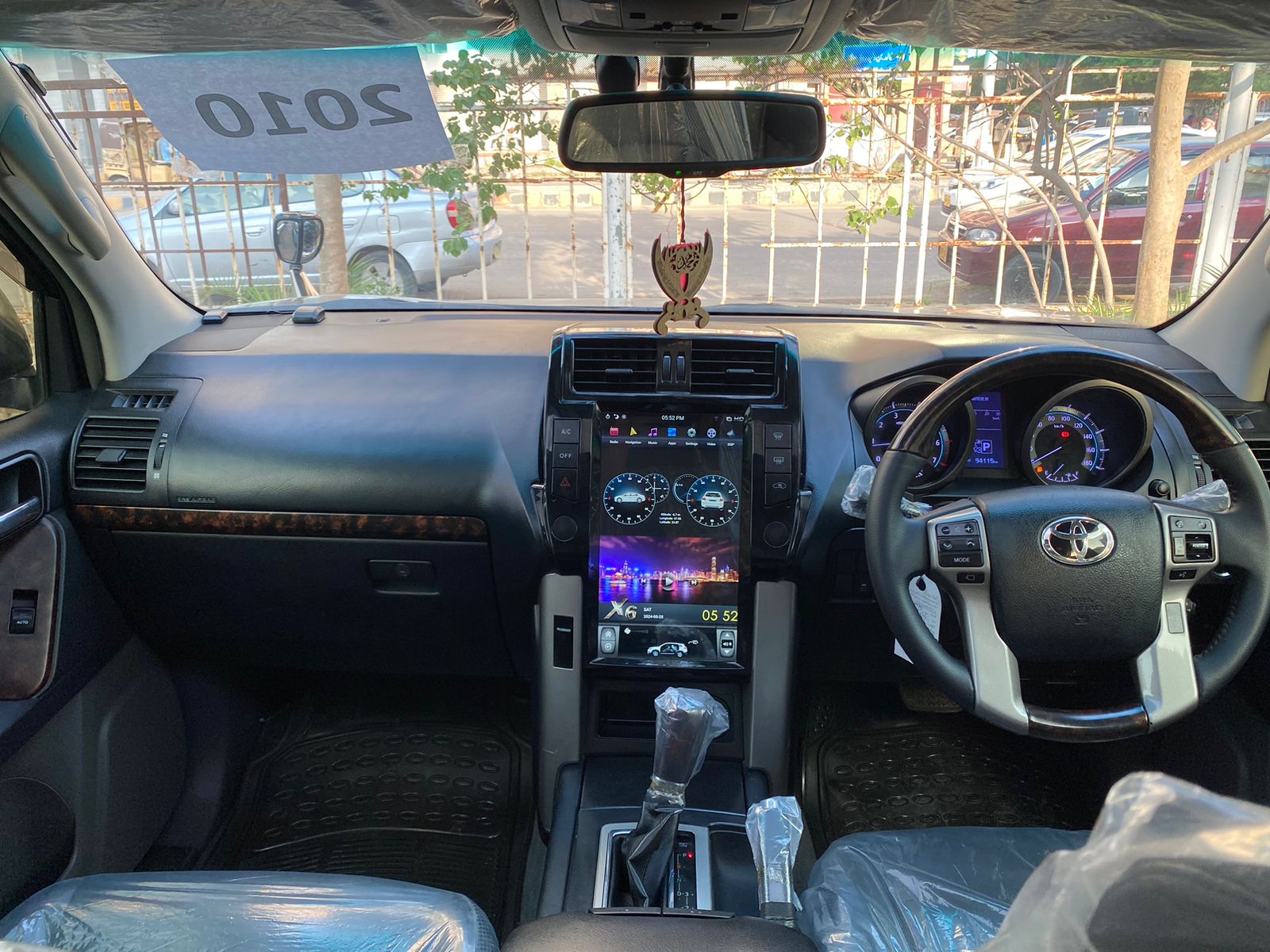 Toyota Land Cruiser Prado TX-L