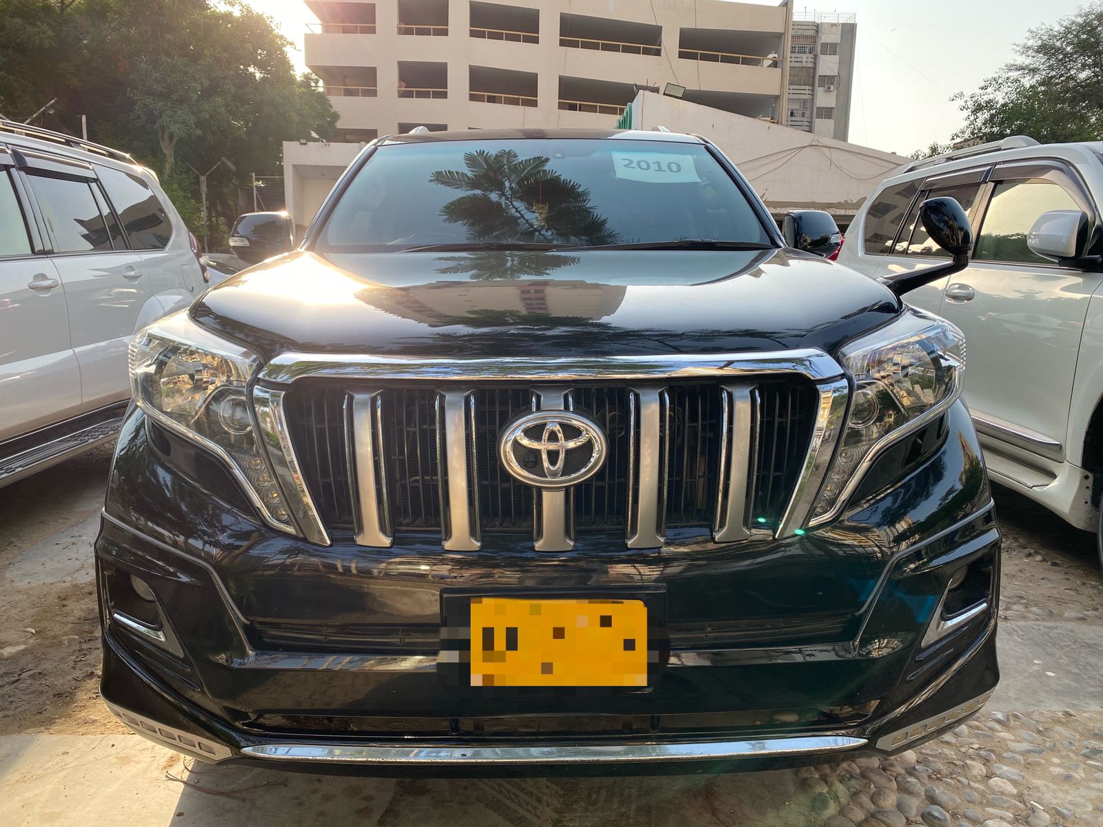 Toyota Land Cruiser Prado TX-L